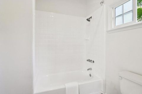 Tiny photo for 554 Fisk Avenue, San Jose, CA 95125 (MLS # ML82034996)