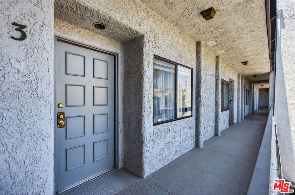 Photo of 1920 Pandora Avenue #3, Los Angeles, CA 90025 (MLS # 25570209)