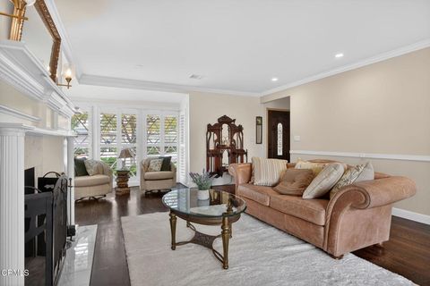 Tiny photo for 366 Court Avenue, Ventura, CA 93003 (MLS # V1-33922)