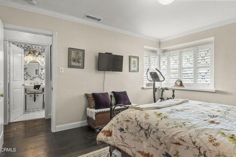 Tiny photo for 366 Court Avenue, Ventura, CA 93003 (MLS # V1-33922)