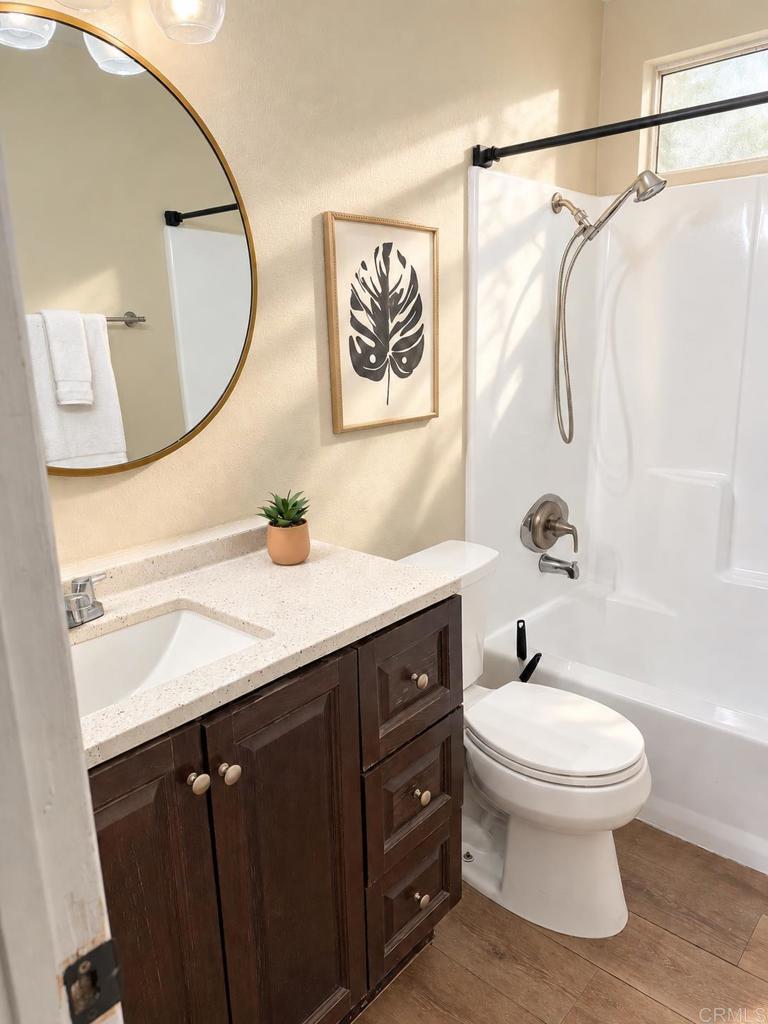 4658 Calle del Palo
