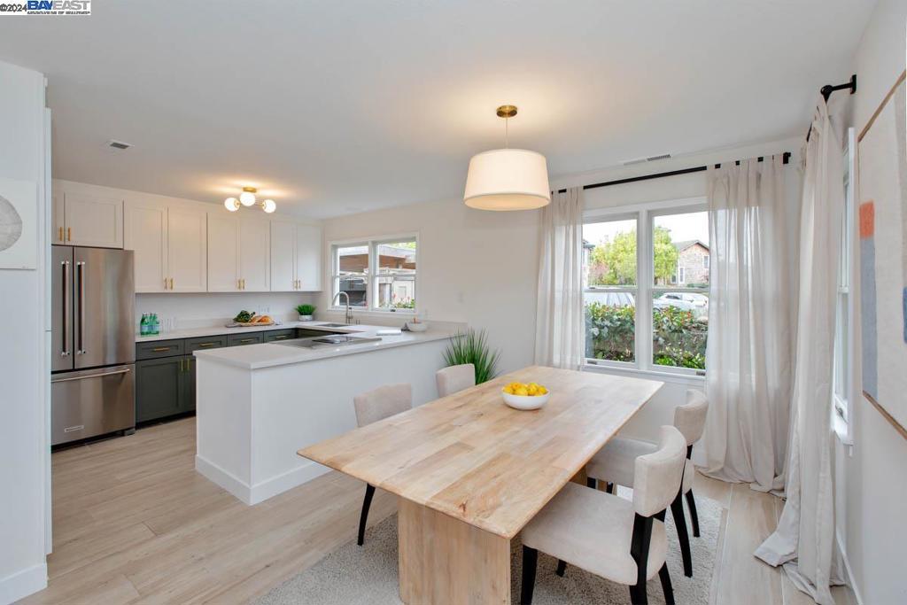 HARBOR BAY ISLE - Residential