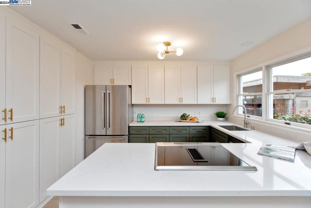 HARBOR BAY ISLE - Residential