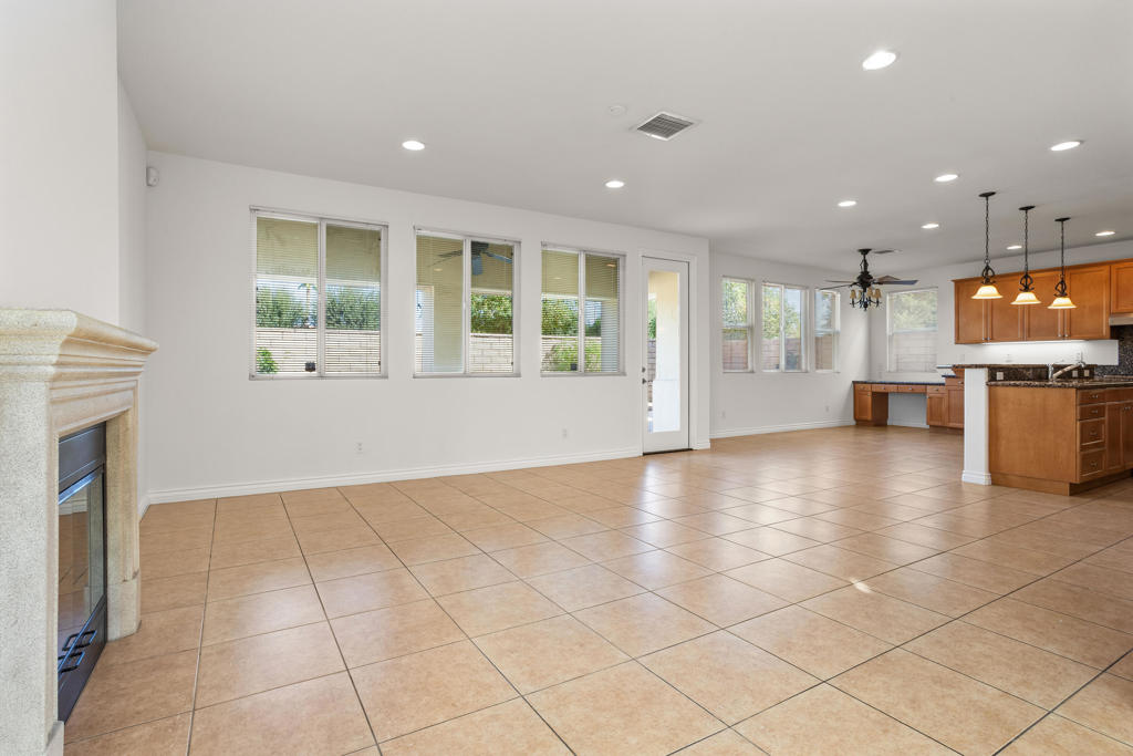 212 Paseo Vista Circle