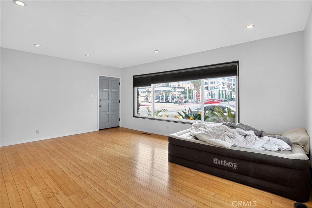 Alamitos Beach (AB) - Residential