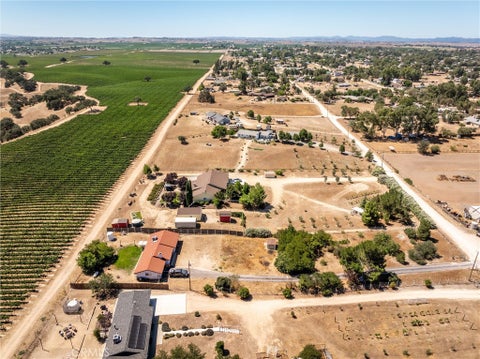 Tiny photo for 5430 Fa-Rousse WAY, Paso Robles, CA 93446 (MLS # PI26163047)