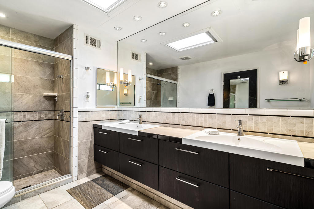 Sunrise Villas - Residential