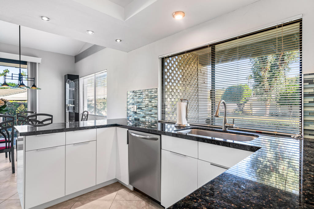 Sunrise Villas - Residential