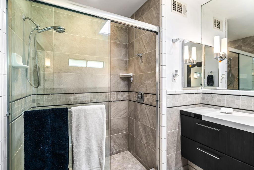 Sunrise Villas - Residential