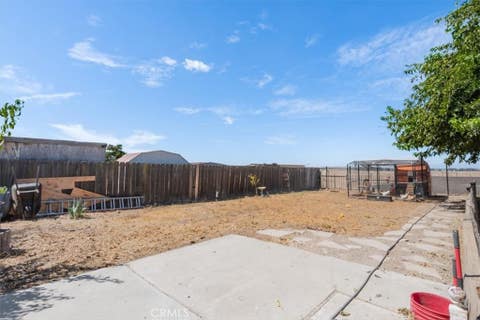 Tiny photo for 140 Mesa Grande DR, Shandon, CA 93461 (MLS # NS26182083)