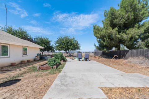 Tiny photo for 140 Mesa Grande DR, Shandon, CA 93461 (MLS # NS26182083)