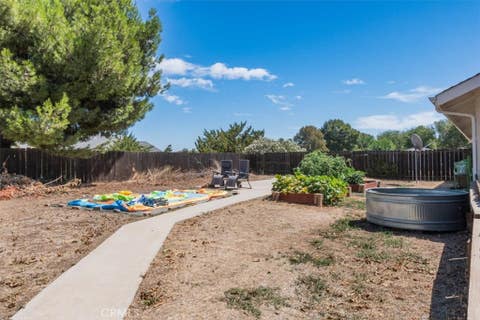 Tiny photo for 140 Mesa Grande DR, Shandon, CA 93461 (MLS # NS26182083)