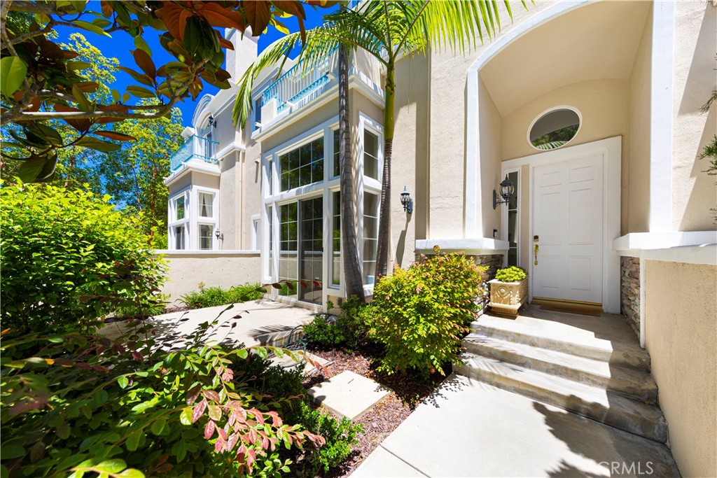 Vistas (NRVS) - Residential Lease