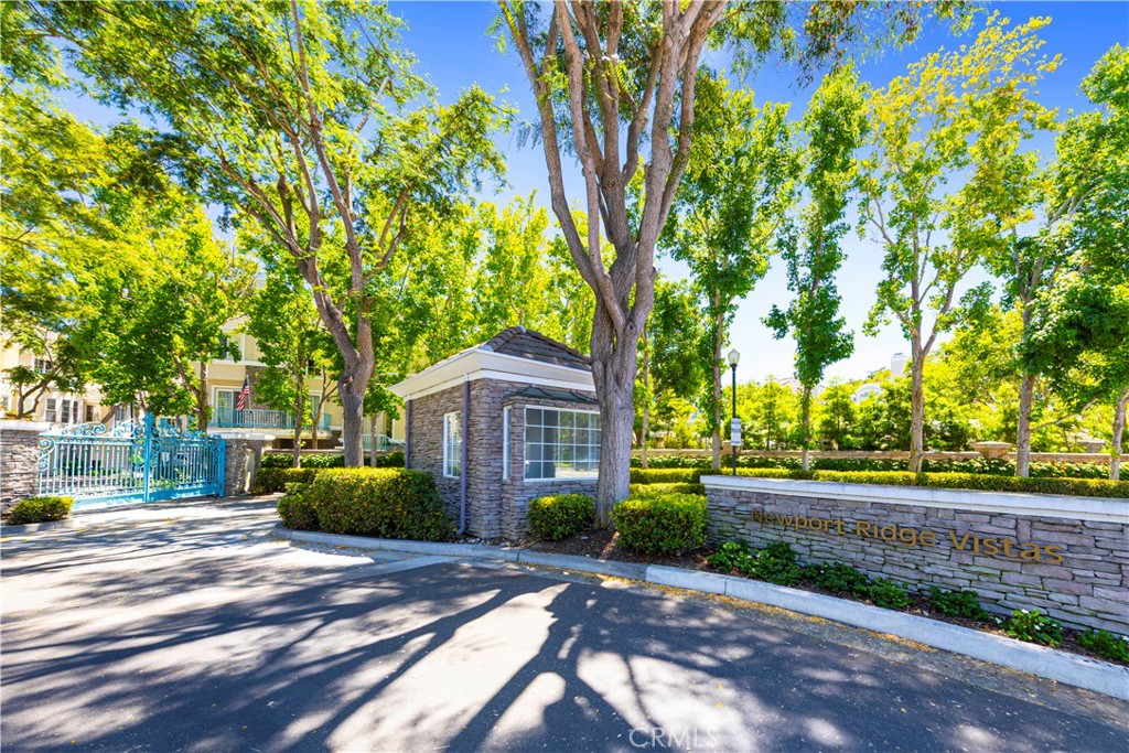 Vistas (NRVS) - Residential Lease