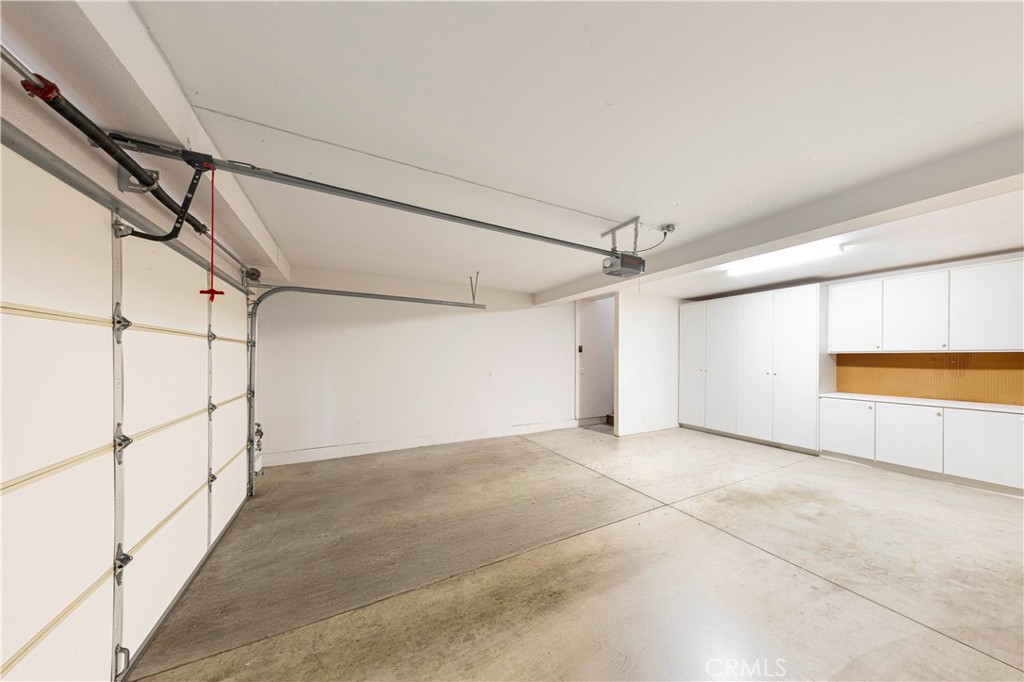 Vistas (NRVS) - Residential Lease