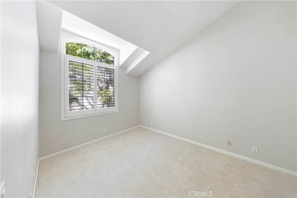 Vistas (NRVS) - Residential Lease