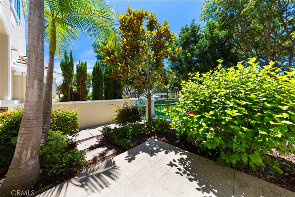 Vistas (NRVS) - Residential Lease