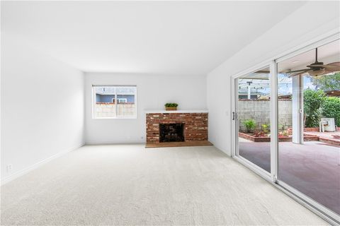Tiny photo for 10441 Sunday DR, Huntington Beach, CA 92646 (MLS # OC26137426)