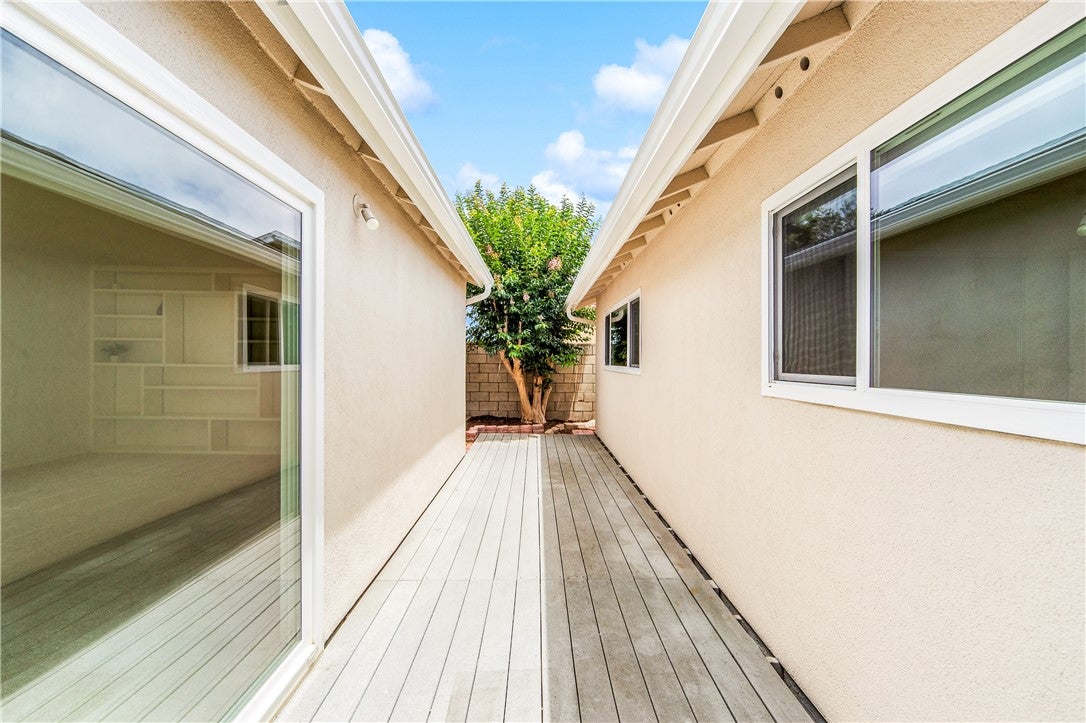 10441 Sunday, Huntington Beach CA 92646 - Photo 48