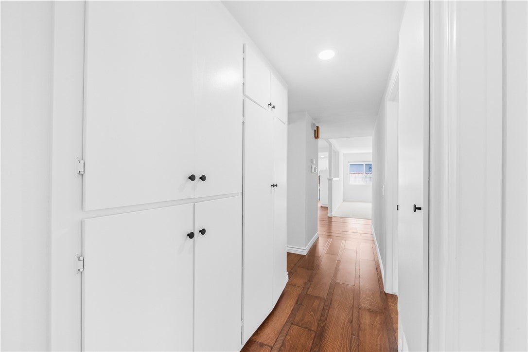 10441 Sunday, Huntington Beach CA 92646 - Photo 22