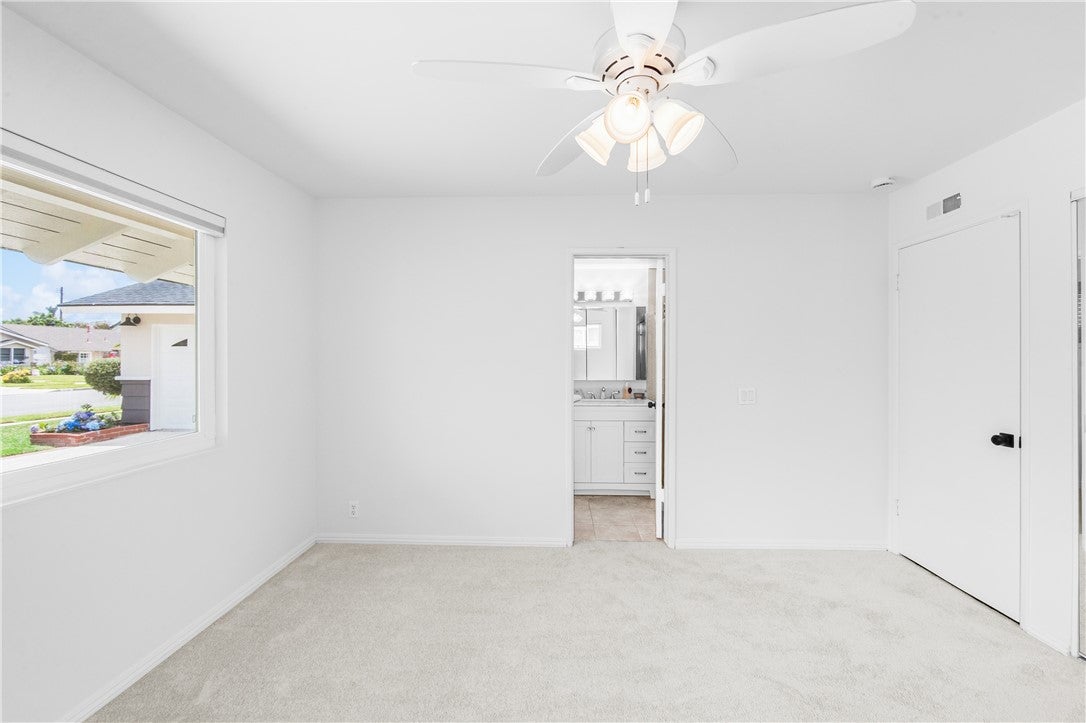 10441 Sunday, Huntington Beach CA 92646 - Photo 37
