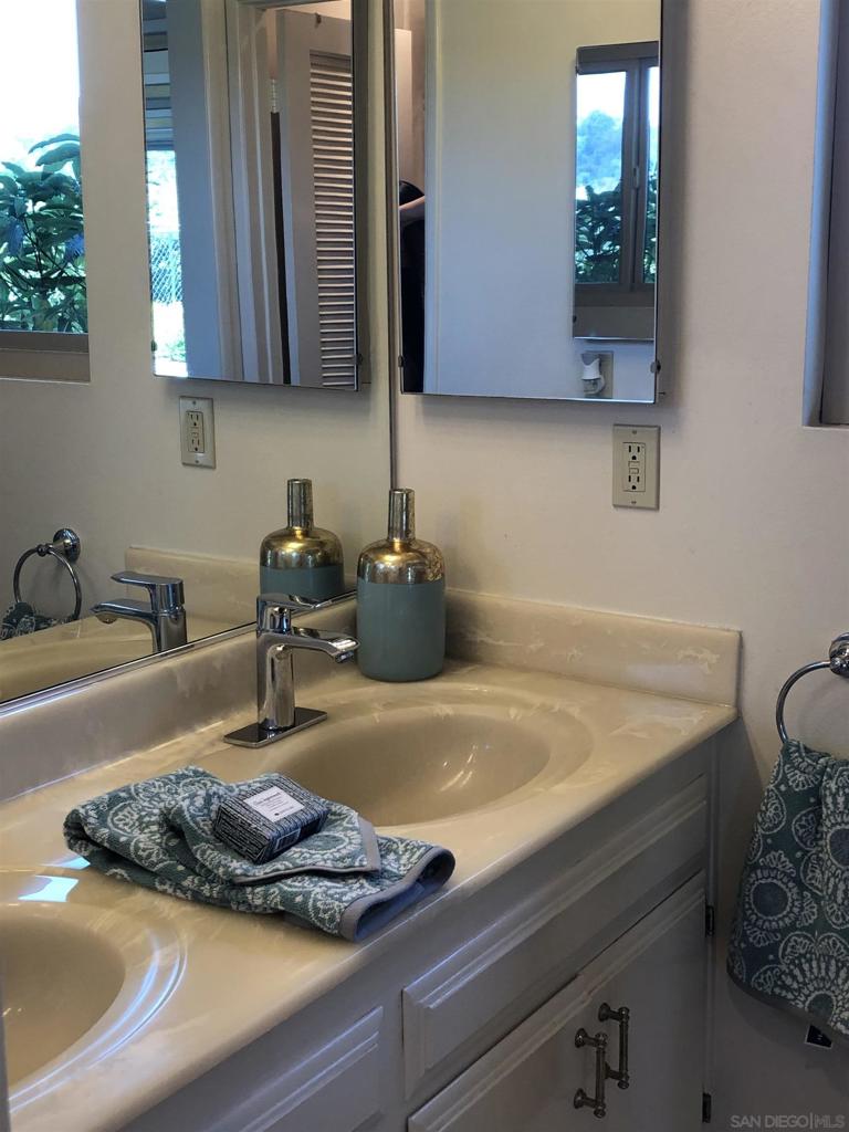 La Jolla - Residential Lease