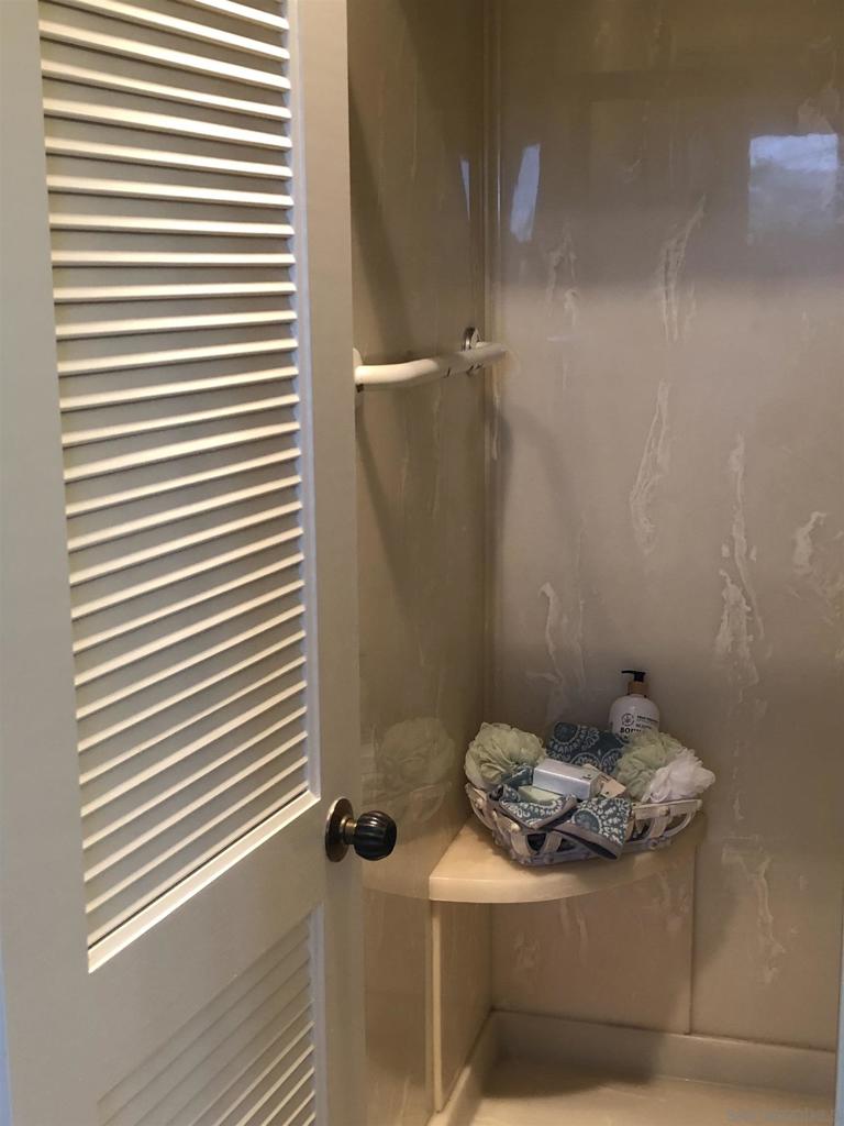 La Jolla - Residential Lease