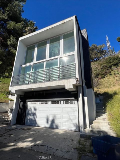 8655 appian way los angeles ca 90046