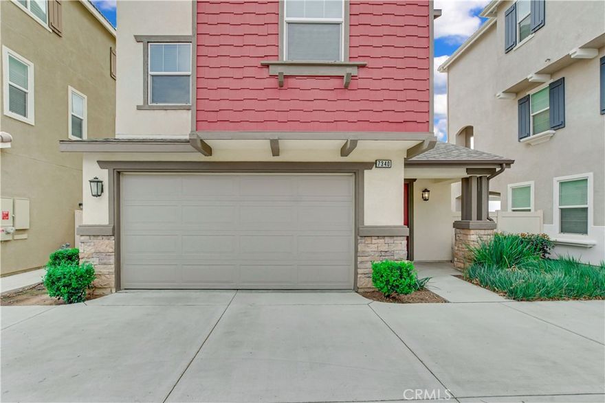 Built in 2018, this tri-level Detached condominium offers 4 bedrooms, 3.5 bathrooms, and approximately 2,101 square feet of living space. The home features a bright and open floor plan with high ceilings, recessed lighting, and modern finishes throughout. The kitchen is designed with granite countertops, a center island, walk-in pantry, and stainless steel appliances. The primary suite includes a spacious bathroom with dual sinks, a soaking tub, separate shower, and a walk-in closet. Additional bedrooms provide flexibility for family, guests, or a home office. Highlights include a first-floor entry, multiple balconies, central heating and air conditioning, and a 2-car attached garage with direct access.

Located within a desirable Jurupa Valley community, the property is close to parks, schools, shopping, dining, and offers convenient access to the 60 Freeway.
