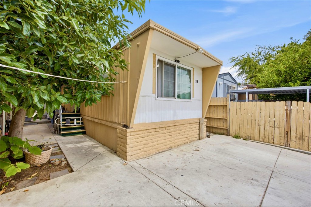 5803 Mission Blvd