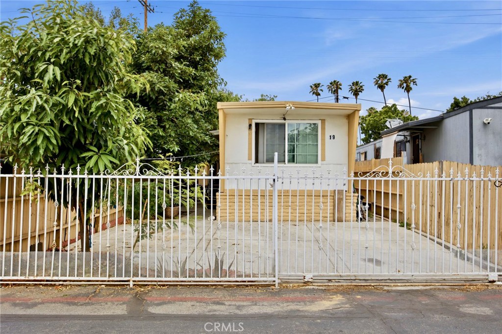 5803 Mission Blvd