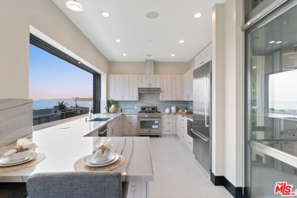 25411 Malibu Road