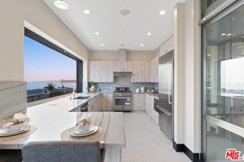 Photo of 25411 Malibu Road, Malibu, CA 90265 (MLS # 26850939)