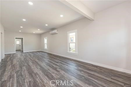 1017 S Washburn