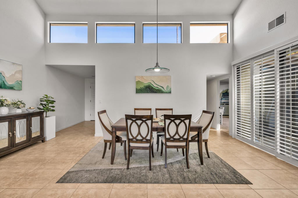 272 Avenida Del Sol