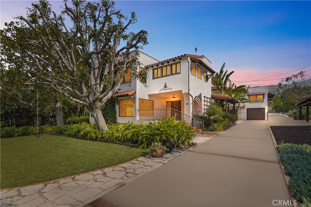 Experience California living at its finest with this 1.2-acre gated Spanish-style estate on Kenneth Road, just steps from shops and local conveniences. Available for short-term rentals and pet-friendly, this private property offers 6BD, 3.5BA main home, plus a 1BD, 1BA guest house.
Enjoy resort-style amenities including a pool and spa, basketball, tennis and pickleball courts, a kids’ playground, lush gardens, and mature fruit and avocado trees. Additional features include a California basement, pool house, solar panels, and parking for six cars. Perfect for entertaining or relaxing in complete privacy.