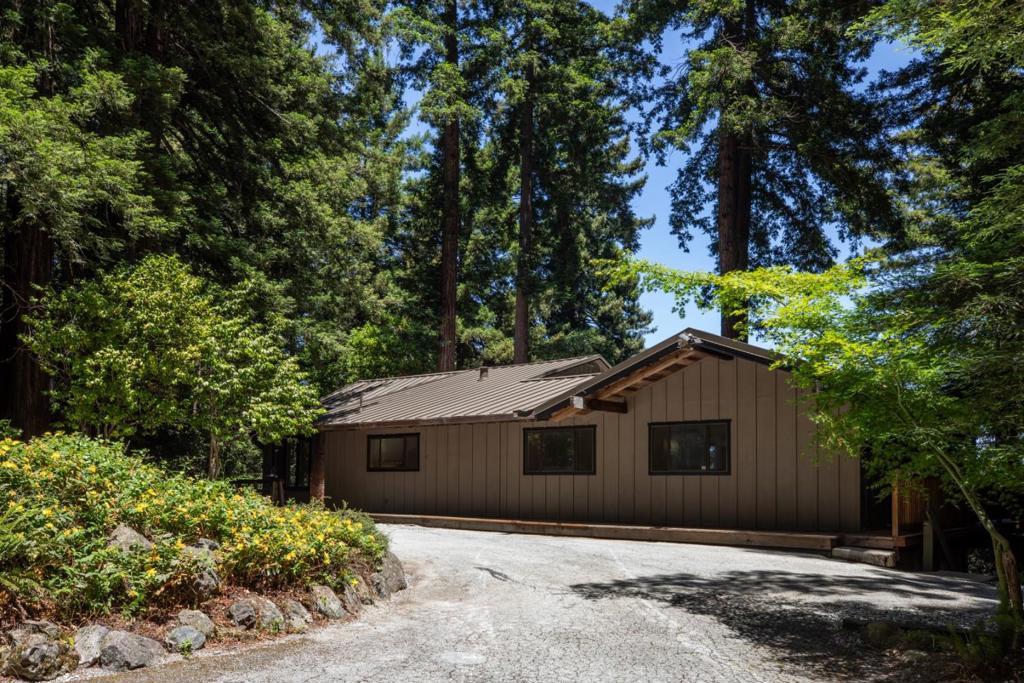 125 Grandview Drive