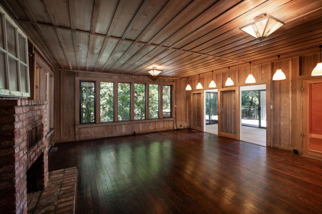 125 Grandview Drive