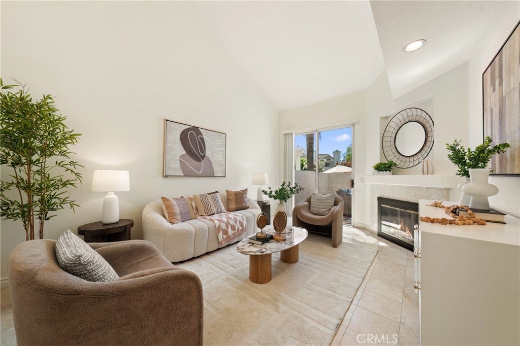 130 Almador, Irvine CA 92614