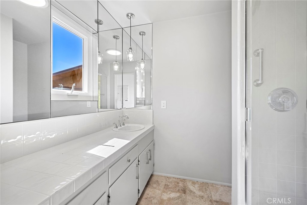 Mystic Hills (MH) - Residential Lease