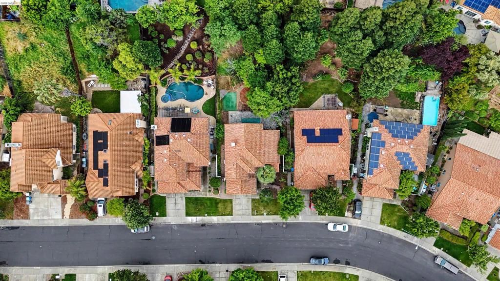 Photo of 184 Bald Eagle Dr Dr, Vacaville, CA 95688 (MLS # 41130761)