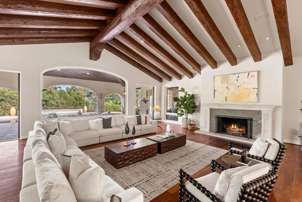 5202 San Elijo Ave