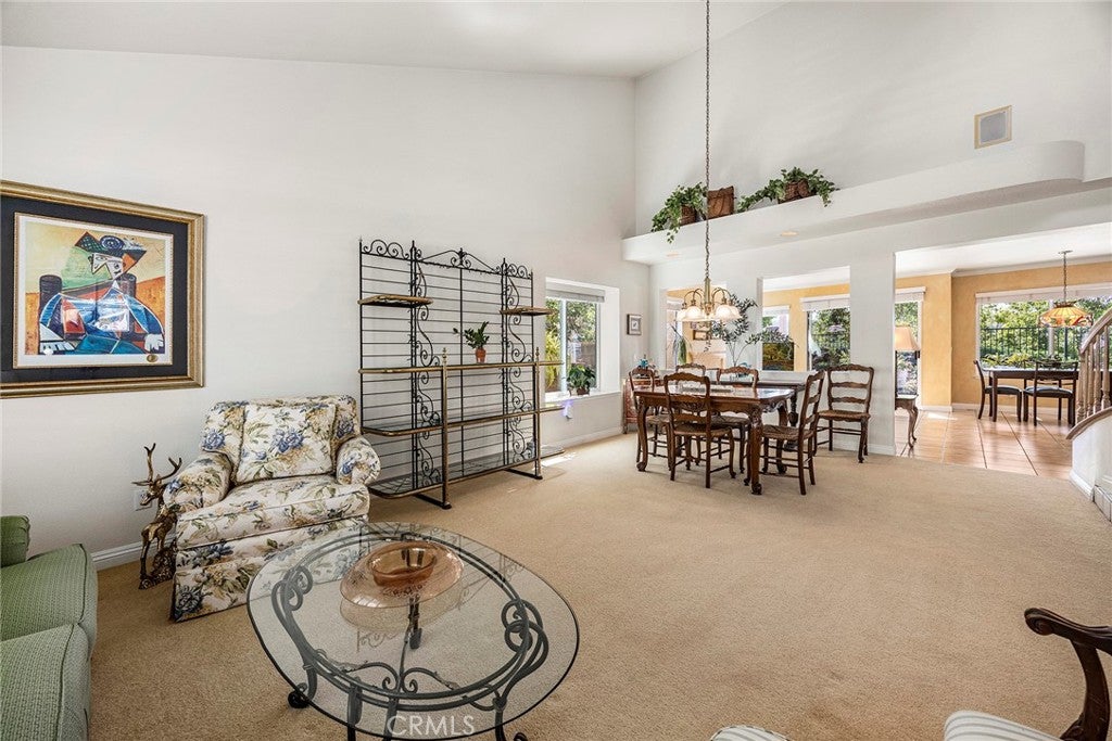 16020 Ridgeview Lane