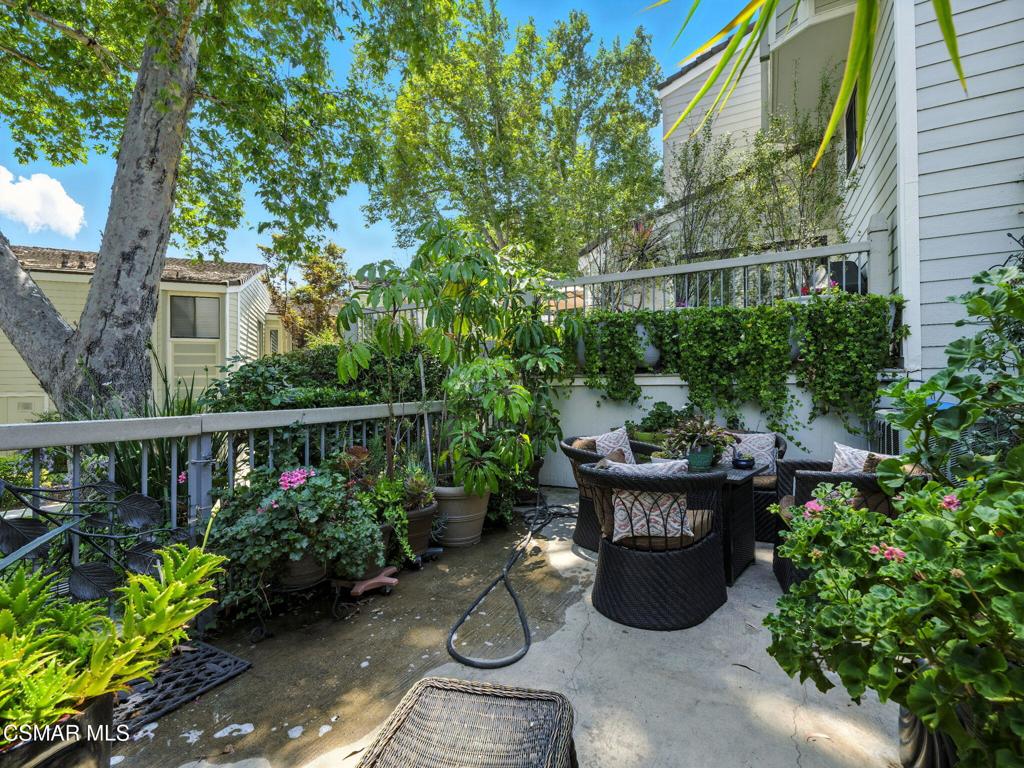 Westlake Bay-728 - 728 - Residential