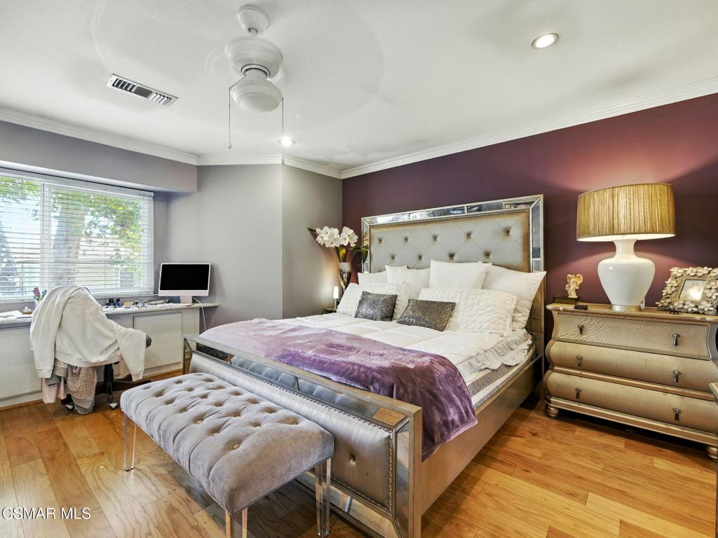 Westlake Bay-728 - 728 - Residential