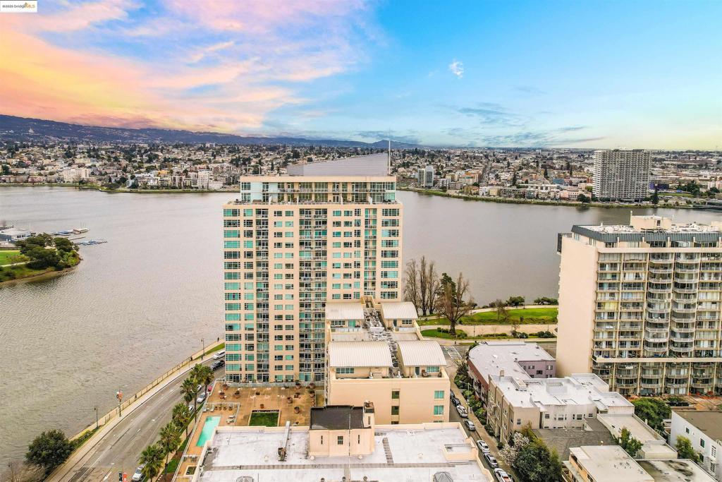 LAKE MERRITT - Residential