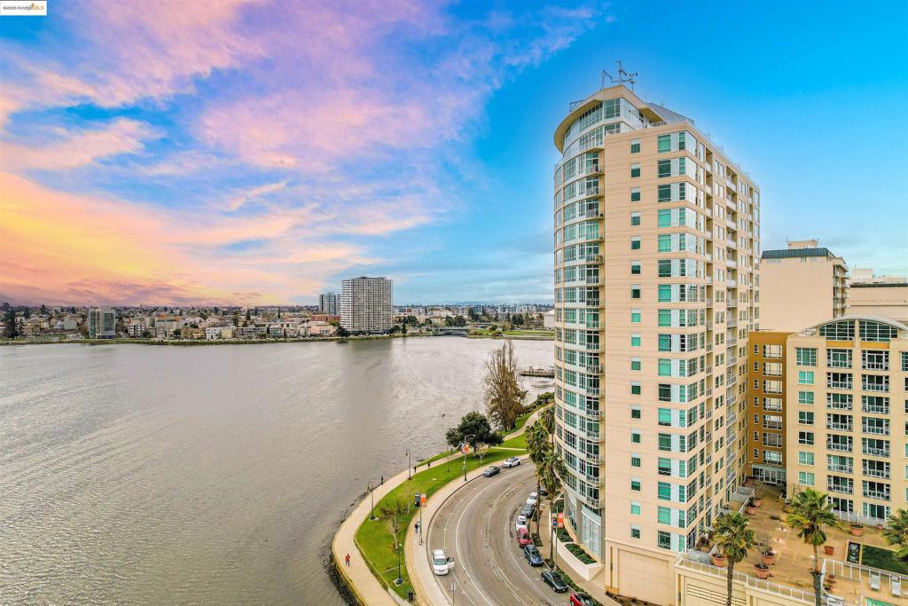 LAKE MERRITT - Residential
