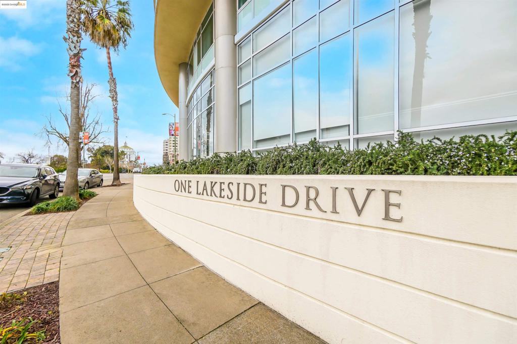 LAKE MERRITT - Residential