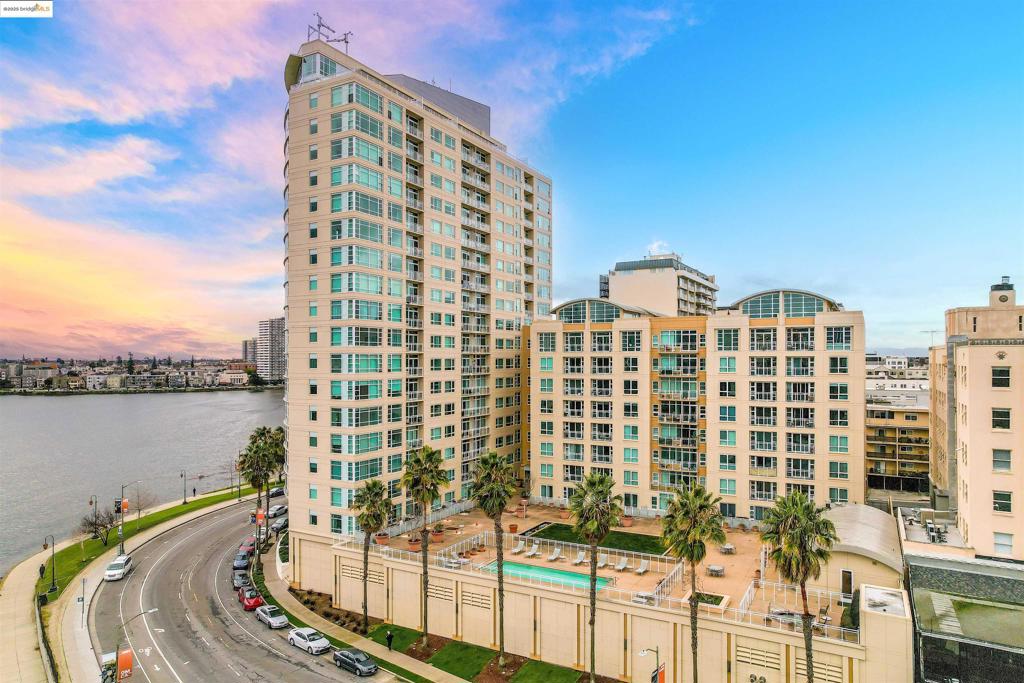 LAKE MERRITT - Residential