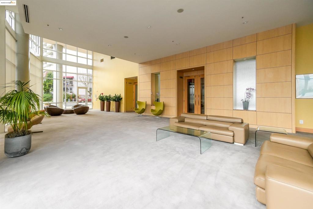 LAKE MERRITT - Residential